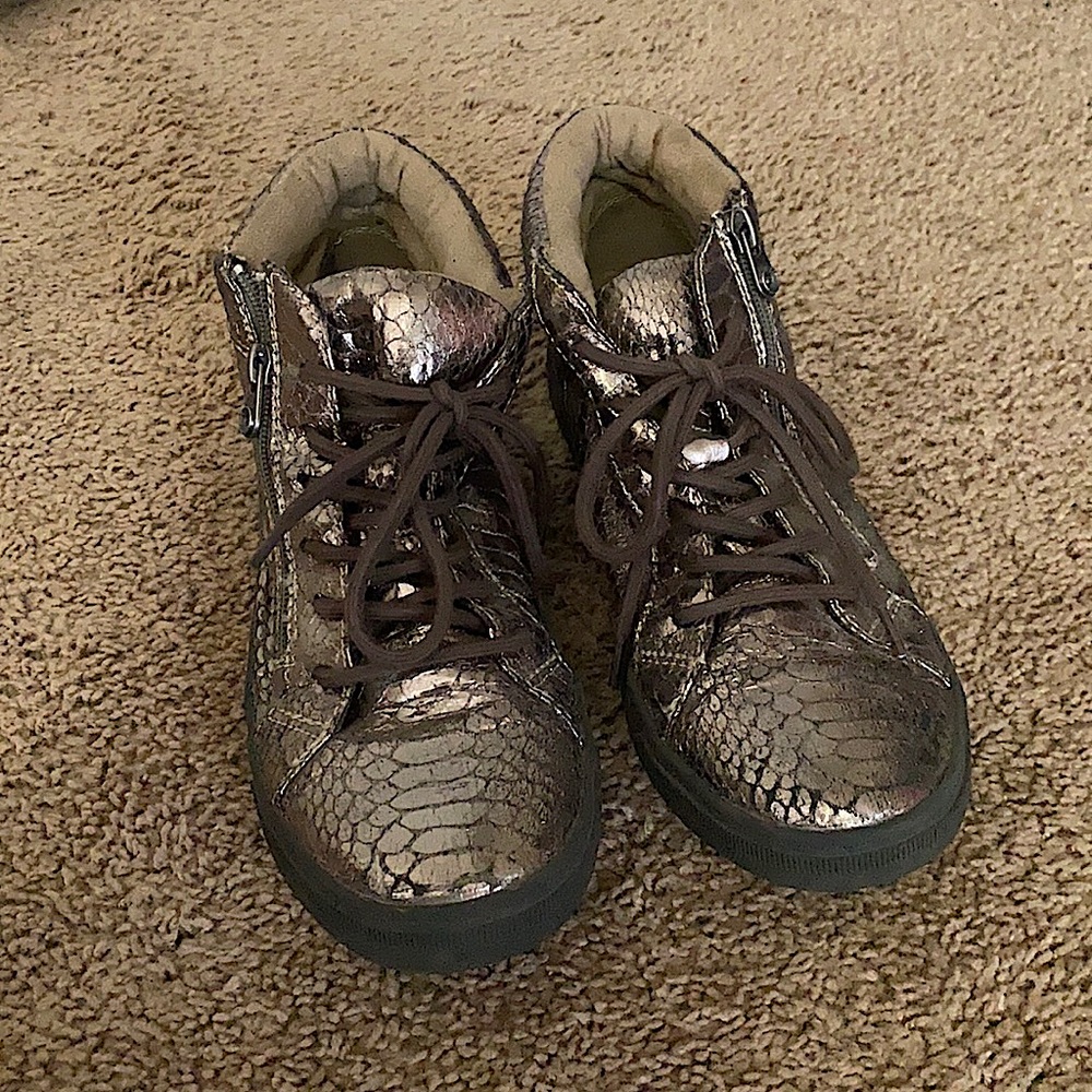 Blowfish Malibu Sneakers Metallic Snakeskin